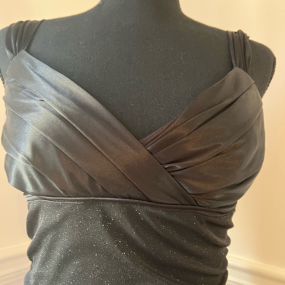 Ruby Rox Black Ruched Dress - Picture 6 of 10